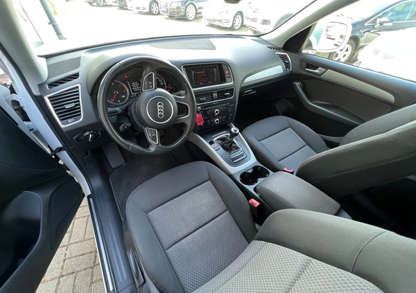 Audi Q5 cena 49000 przebieg: 247000, rok produkcji 2012 z Katowice małe 154